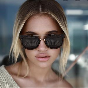 Quay Odin Sunglasses - Tortoise Shell